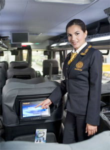 全席モニタ付きハイクラスリクライニングシートのCruzero Suiteバス