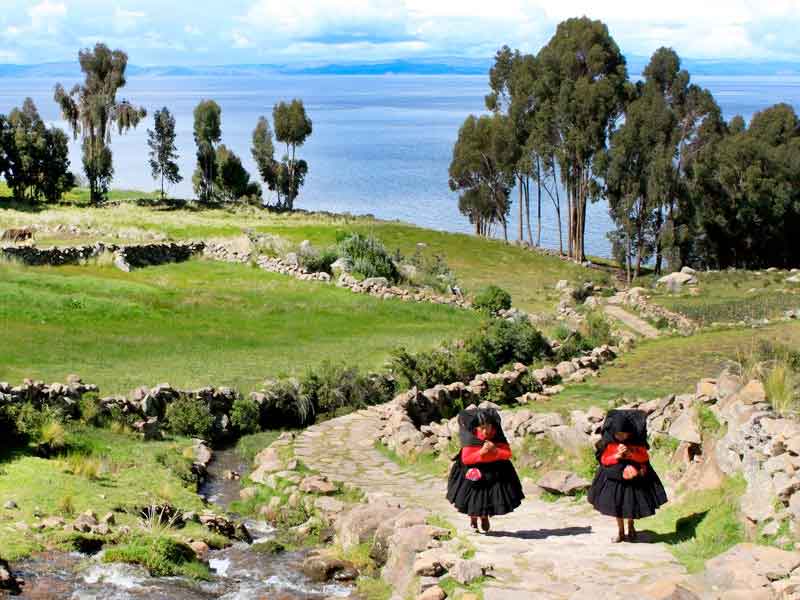 From La Paz to Lake Titicaca: